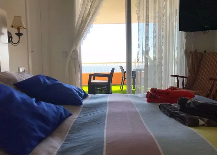 Entero Con Vistas Al Mar En Radazul